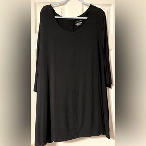 LANE BRYANT Women's Plus Size Tunic Top Size 26/28 Black